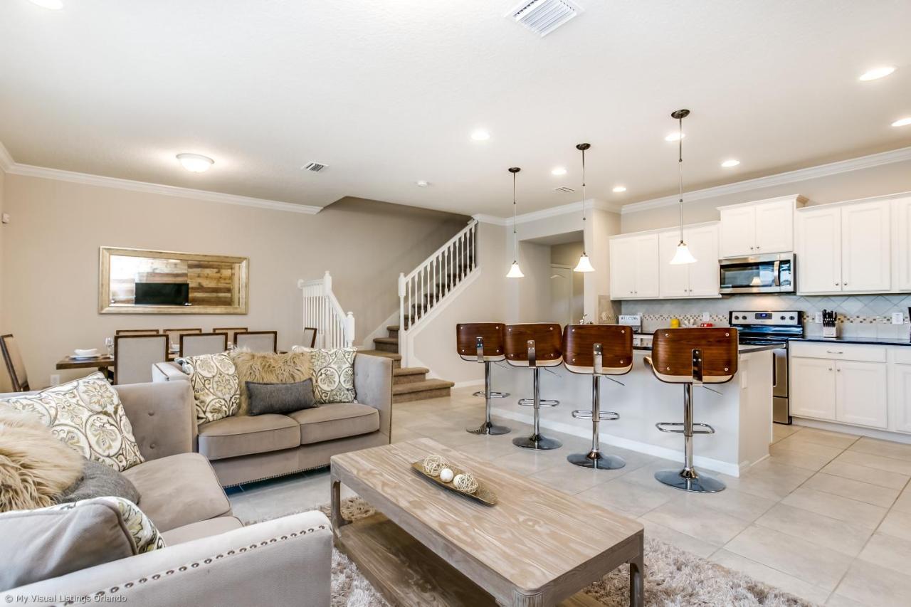 Beautiful Townhome Wprivate Pool 7 Mi To Disney Kissimmee Kültér fotó