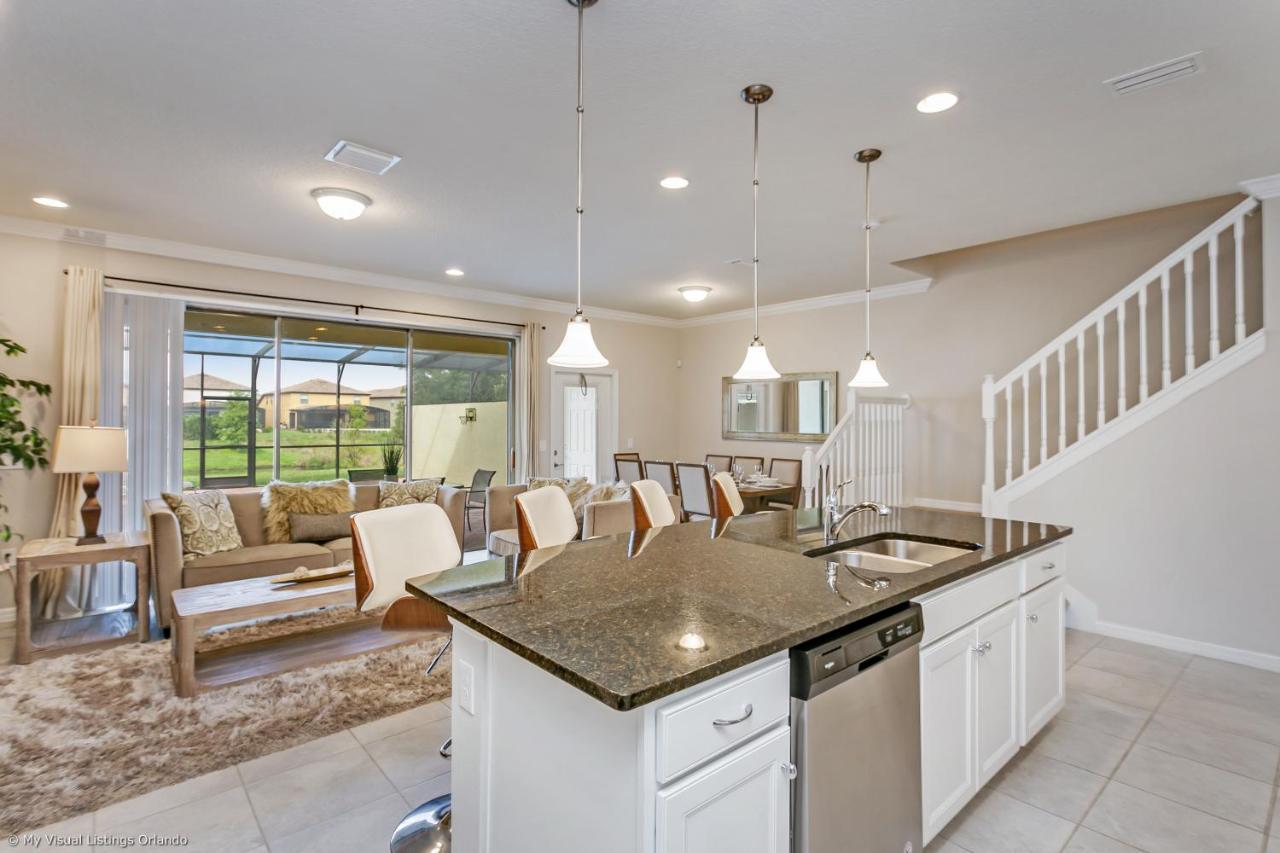 Beautiful Townhome Wprivate Pool 7 Mi To Disney Kissimmee Kültér fotó