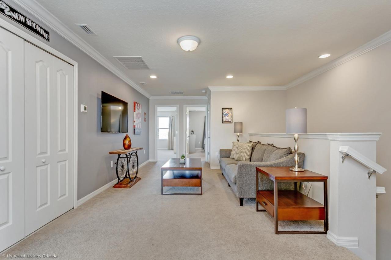 Beautiful Townhome Wprivate Pool 7 Mi To Disney Kissimmee Kültér fotó
